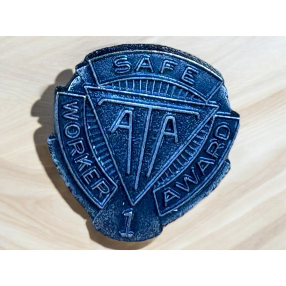 ATA American Trucking Association 1‎ Year Safe Driving No Accident Award Pin